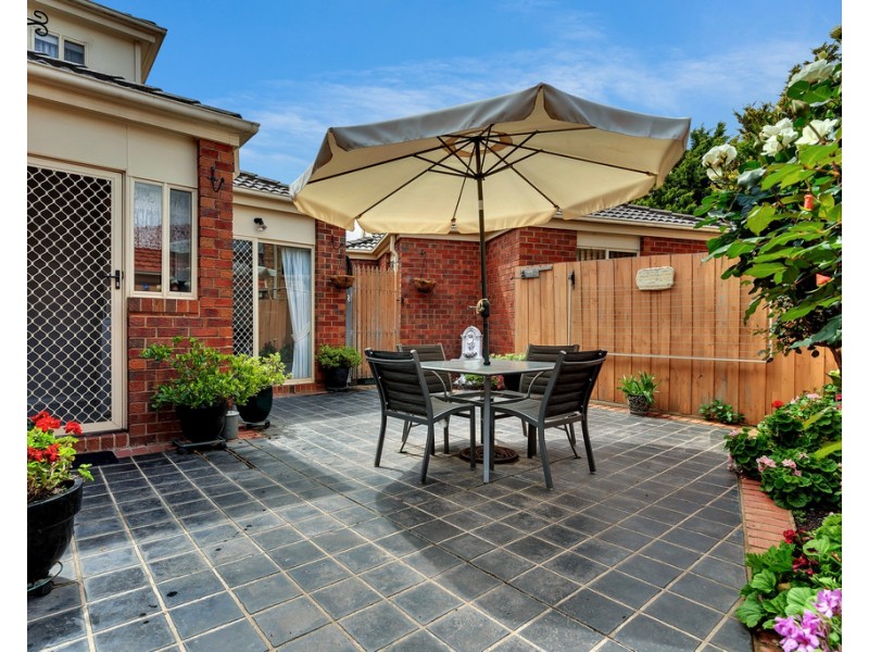 2/57-59 Yarcombe Crescent, Craigieburn VIC 3064