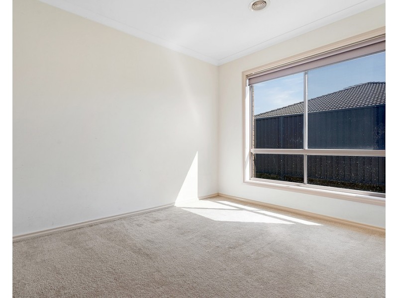 74 Corringa Way, Craigieburn VIC 3064