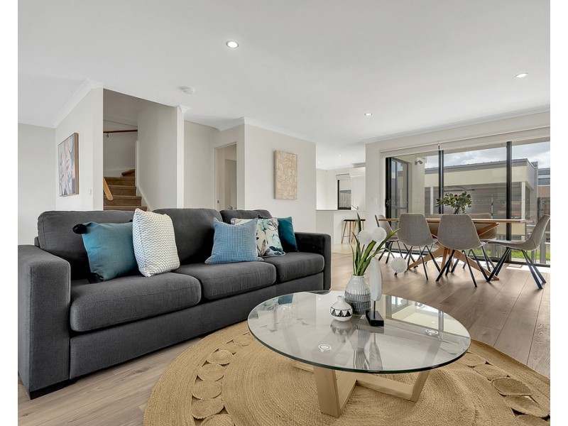 20 Fouz Street, Roxburgh Park VIC 3064