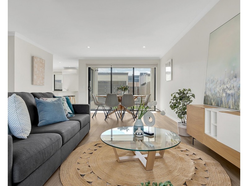 20 Fouz Street, Roxburgh Park VIC 3064