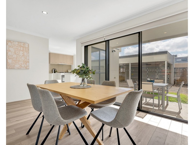 20 Fouz Street, Roxburgh Park VIC 3064