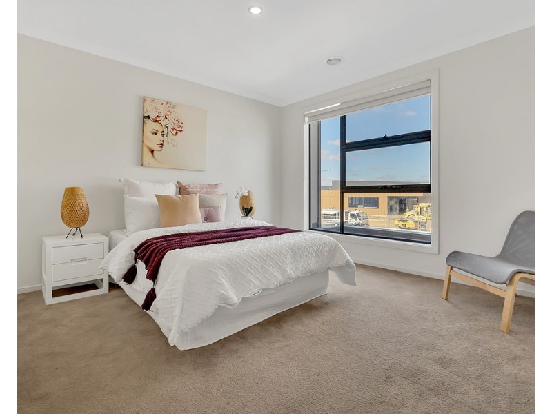 20 Fouz Street, Roxburgh Park VIC 3064