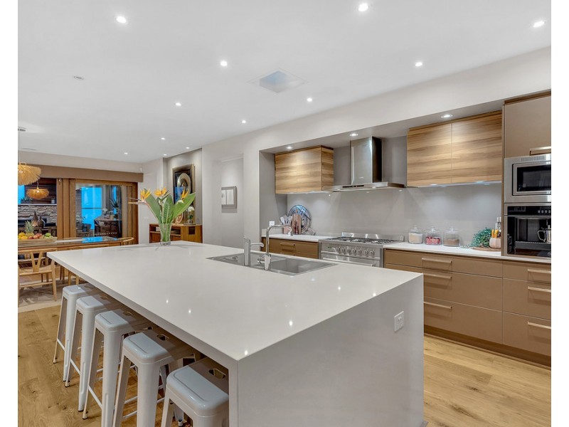 3 Bridgehaven Drive, Craigieburn VIC 3064