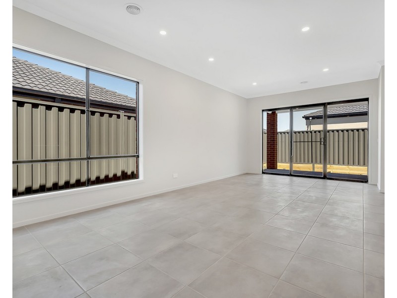 19 Firnberg Road, Kalkallo VIC 3064