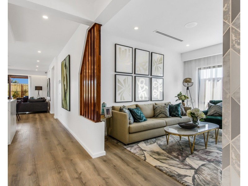 14 Maton Street, Greenvale VIC 3059