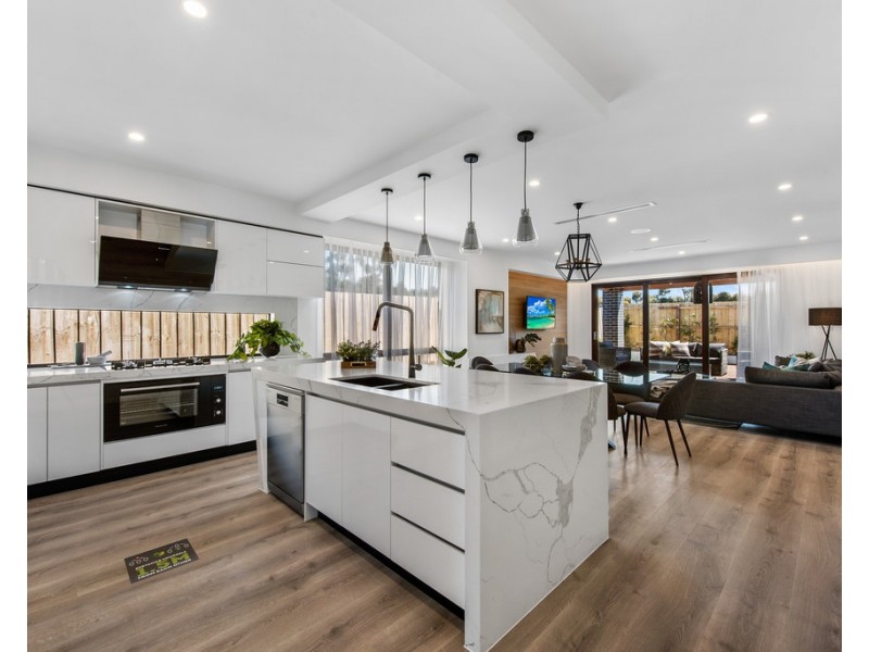 14 Maton Street, Greenvale VIC 3059