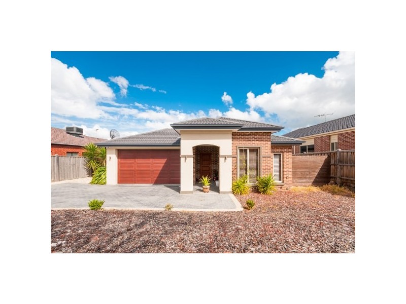31 Royal Terrace, Craigieburn VIC 3064