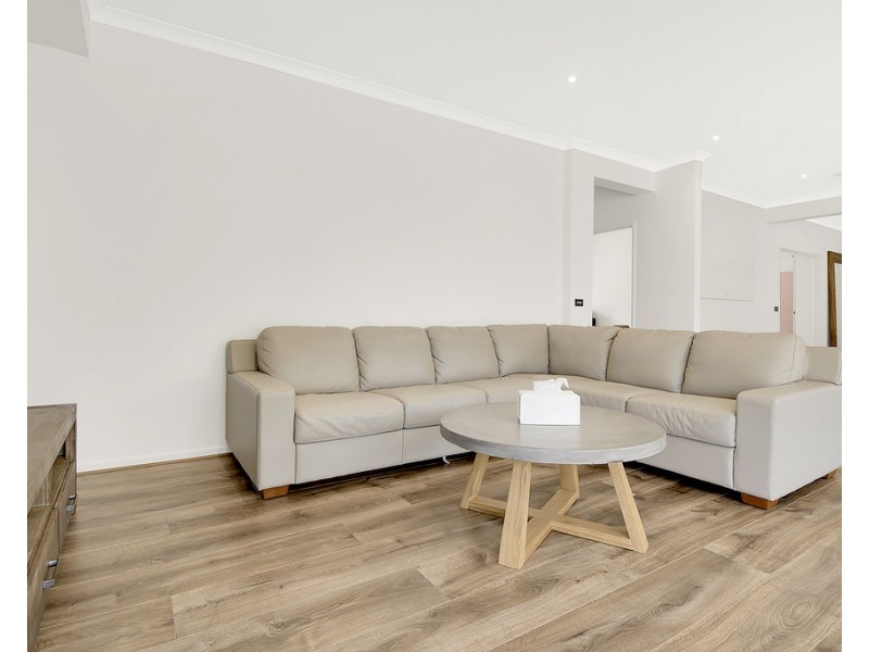 17 Docker Circuit, Mickleham VIC 3064