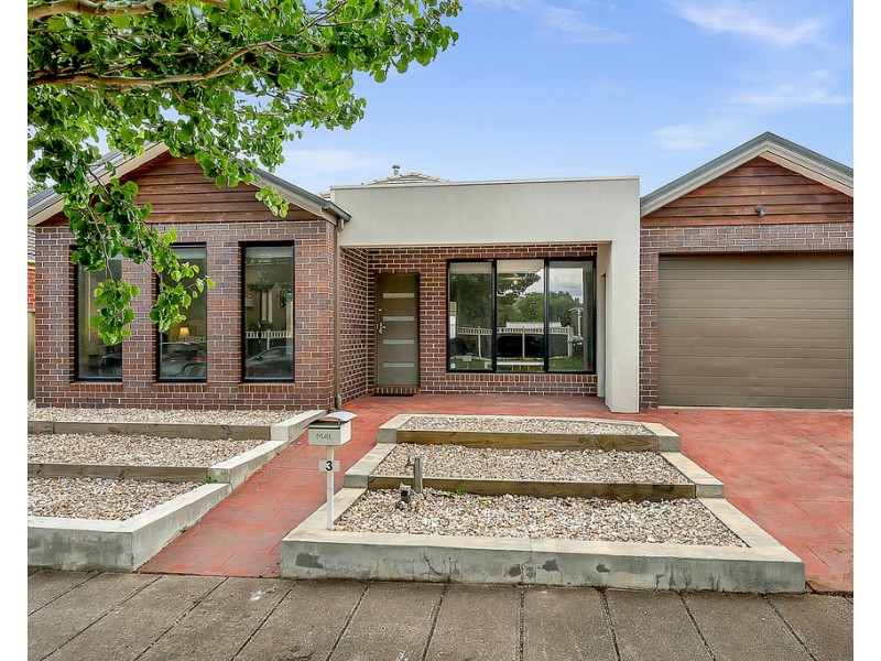 3 Driver Close, Craigieburn VIC 3064