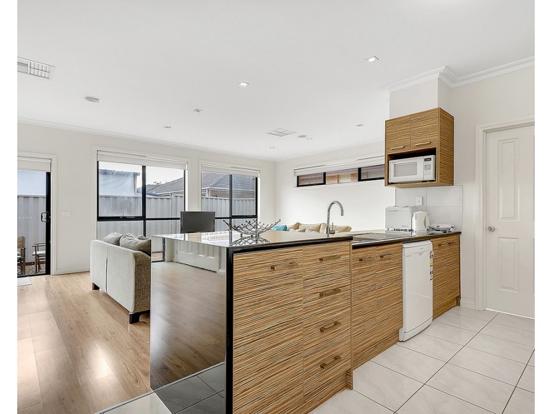 3 Driver Close, Craigieburn VIC 3064