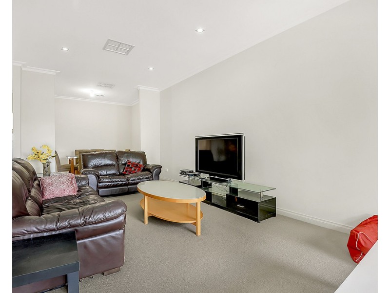 3 Driver Close, Craigieburn VIC 3064