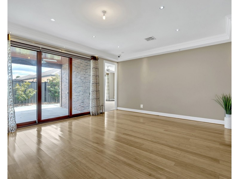 20 Champion Parade, Craigieburn VIC 3064