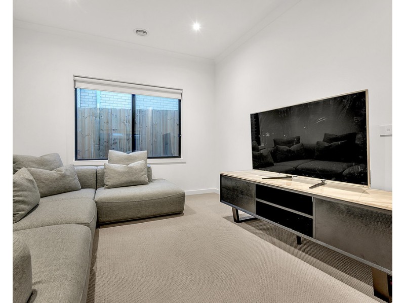 160 Brossard Road, Mickleham VIC 3064