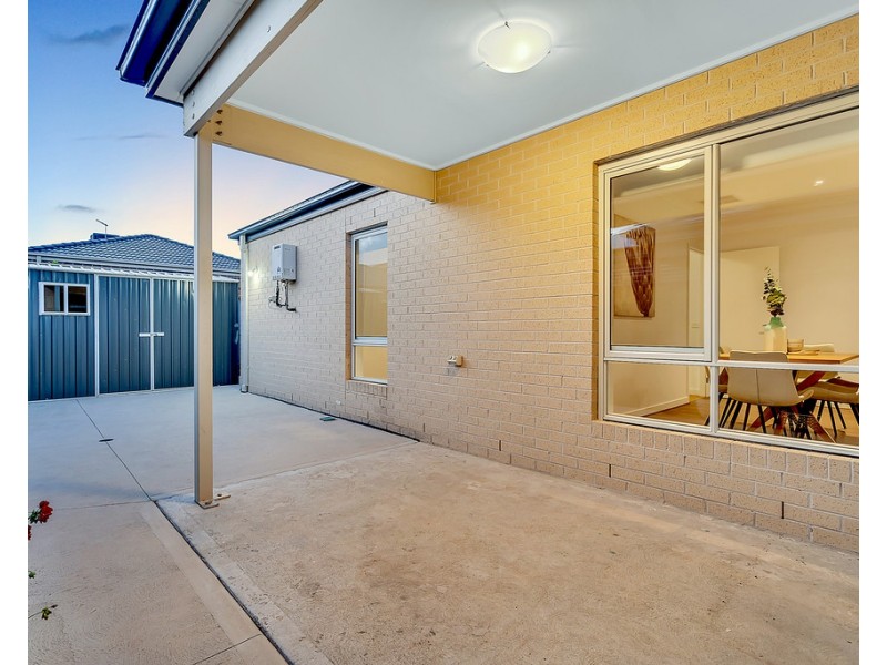 18 Bandicoot Road, Craigieburn VIC 3064