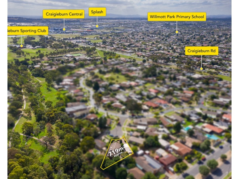 6 Perron Close, Craigieburn VIC 3064