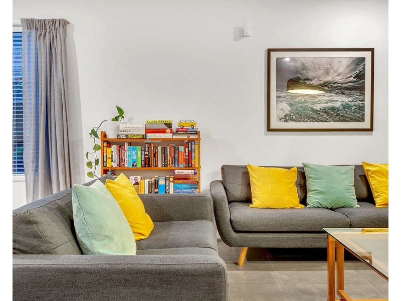 8 Riegelhuth Street, Craigieburn VIC 3064