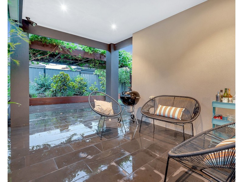 8 Riegelhuth Street, Craigieburn VIC 3064