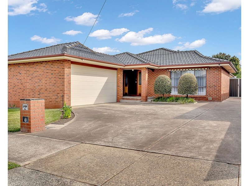 10 Benston Street, Craigieburn VIC 3064