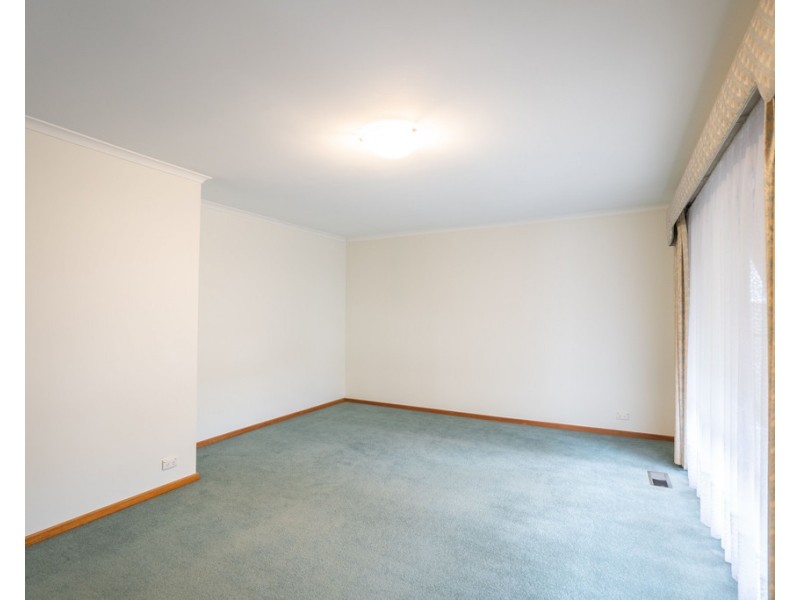 10 Benston Street, Craigieburn VIC 3064