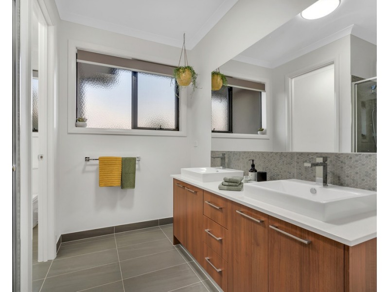 37 Bilby Street, Craigieburn VIC 3064