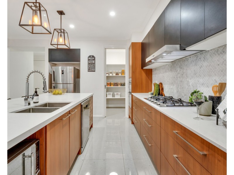 37 Bilby Street, Craigieburn VIC 3064