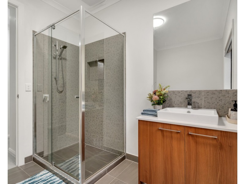 37 Bilby Street, Craigieburn VIC 3064