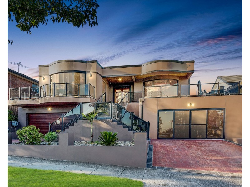 14 Excelsior Heights, Craigieburn VIC 3064