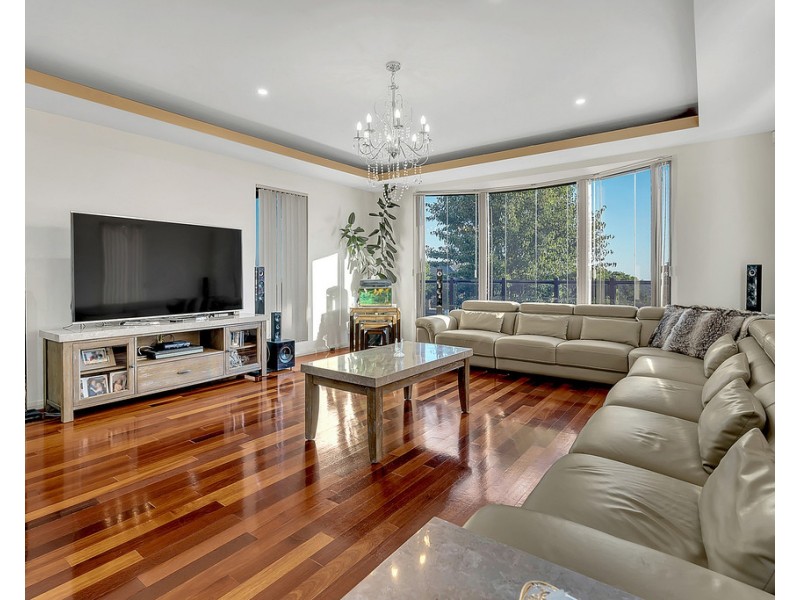 14 Excelsior Heights, Craigieburn VIC 3064