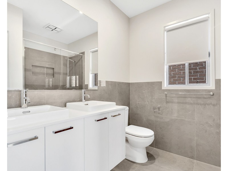 14 Highpark Circuit, Craigieburn VIC 3064