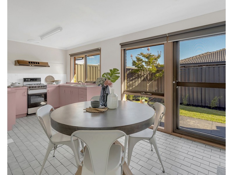 55 Dorchester Street, Craigieburn VIC 3064