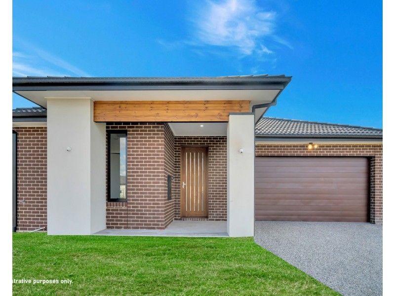 22 Hawkesbury Road, Mickleham VIC 3064