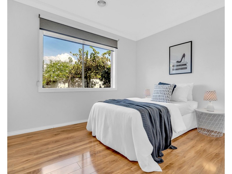 28 Exmouth Road, Craigieburn VIC 3064