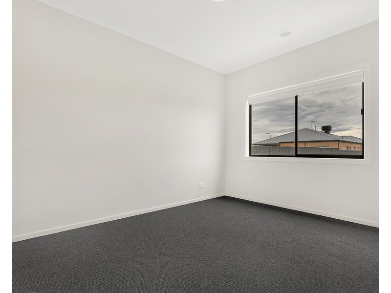 20 Oresund Street, Craigieburn VIC 3064
