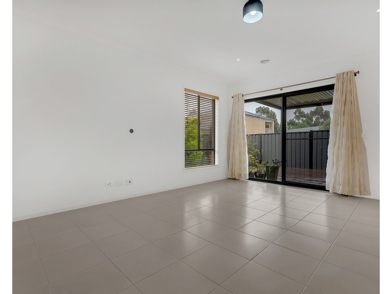 10 Eminence Way, Craigieburn VIC 3064