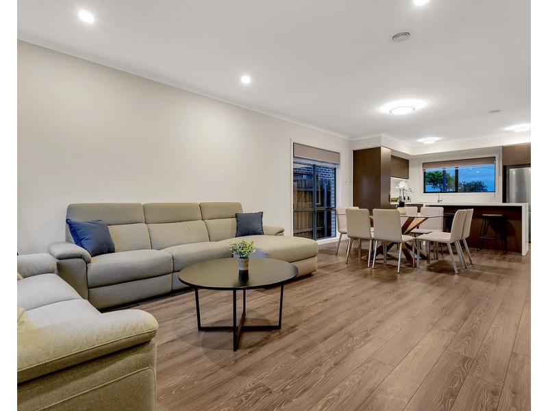 11 Erinbank Crescent, Westmeadows VIC 3049