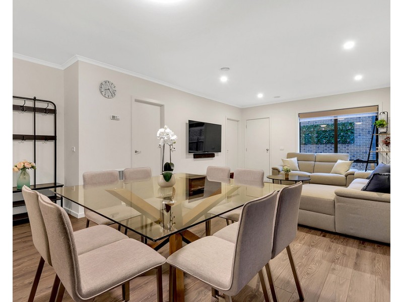 11 Erinbank Crescent, Westmeadows VIC 3049