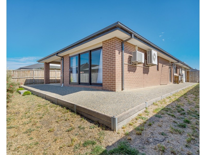 1 Hickory Road, Mickleham VIC 3064