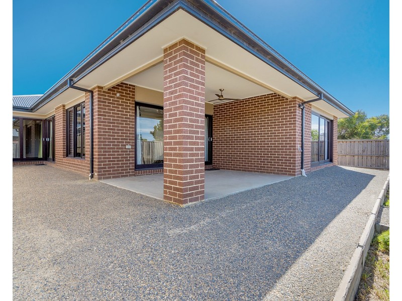 1 Hickory Road, Mickleham VIC 3064