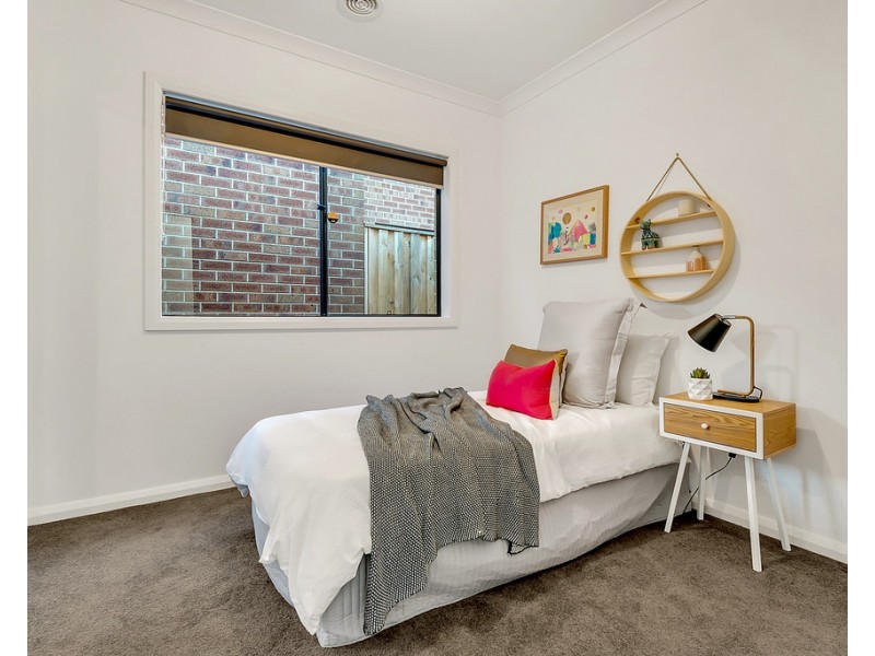 26 Bisham Street, Mickleham VIC 3064