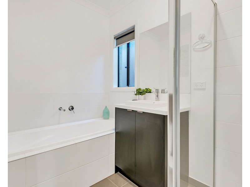 26 Bisham Street, Mickleham VIC 3064