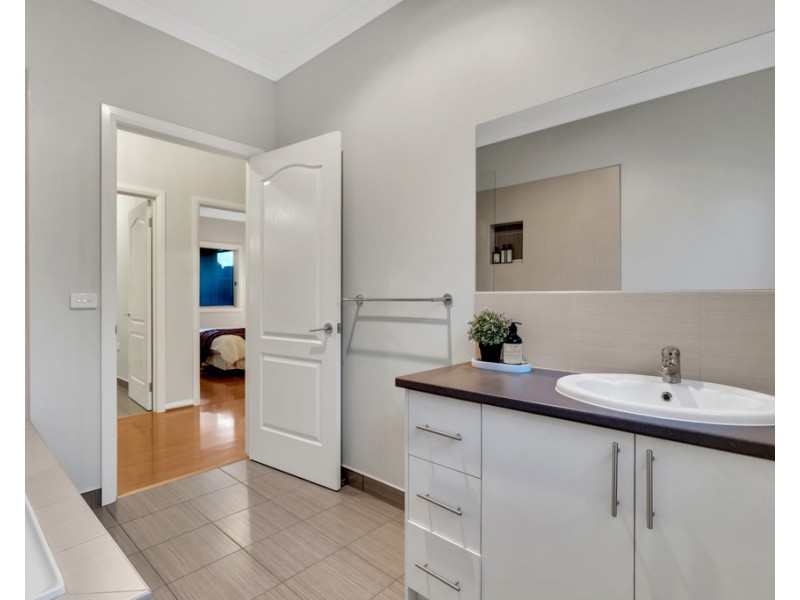 65 Newbury Boulevard, Craigieburn VIC 3064