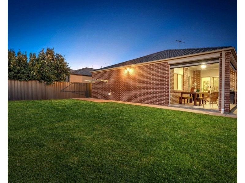 65 Newbury Boulevard, Craigieburn VIC 3064