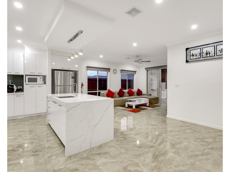 488 Brookfield Boulevard, Mickleham VIC 3064
