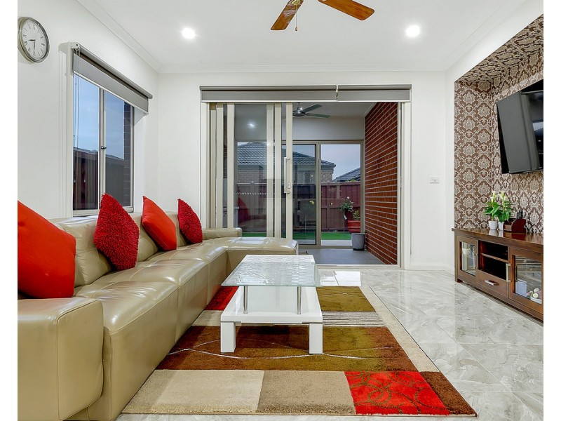 488 Brookfield Boulevard, Mickleham VIC 3064