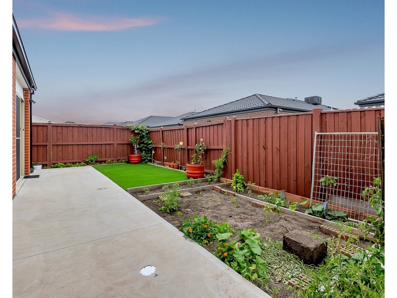 488 Brookfield Boulevard, Mickleham VIC 3064