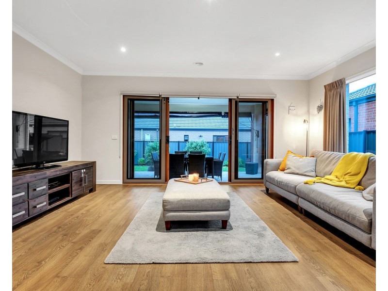 11 Riberry Street, Craigieburn VIC 3064