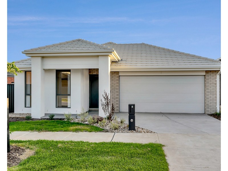 3 Cudgerie close, Craigieburn VIC 3064