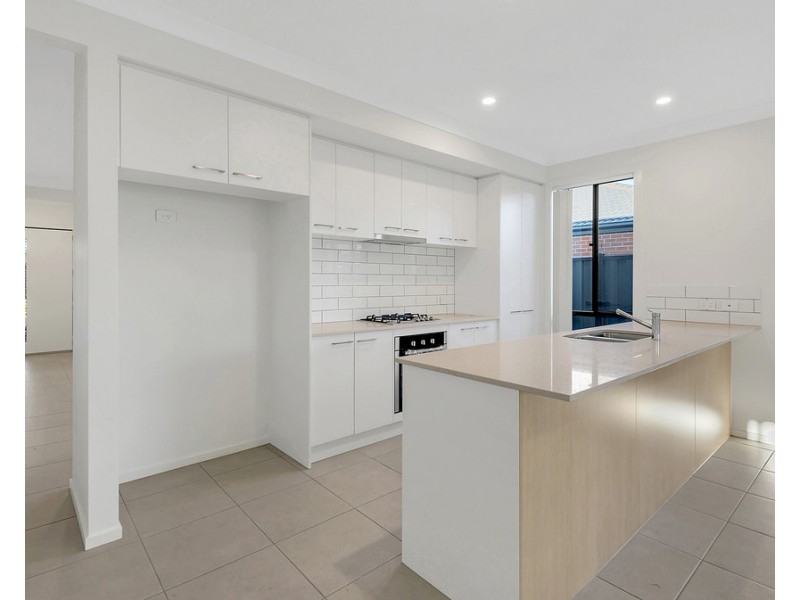 3 Cudgerie close, Craigieburn VIC 3064