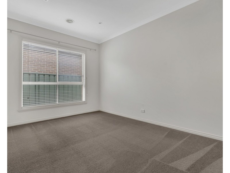 34 Fawkner Lane, Craigieburn VIC 3064