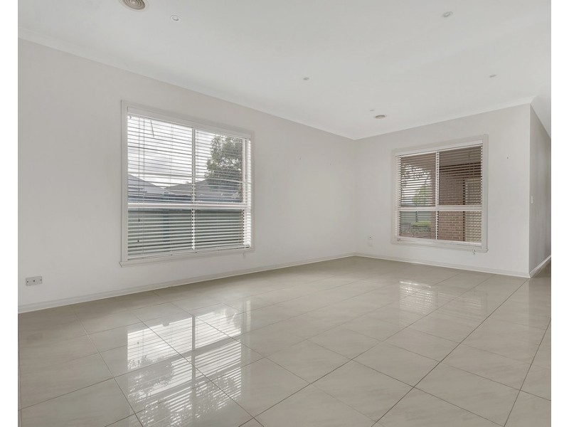 34 Fawkner Lane, Craigieburn VIC 3064